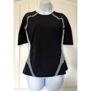 NEW! Under Armour Womens Small Fitted Performance Athletic Shirt Top 3/4 Sleeve